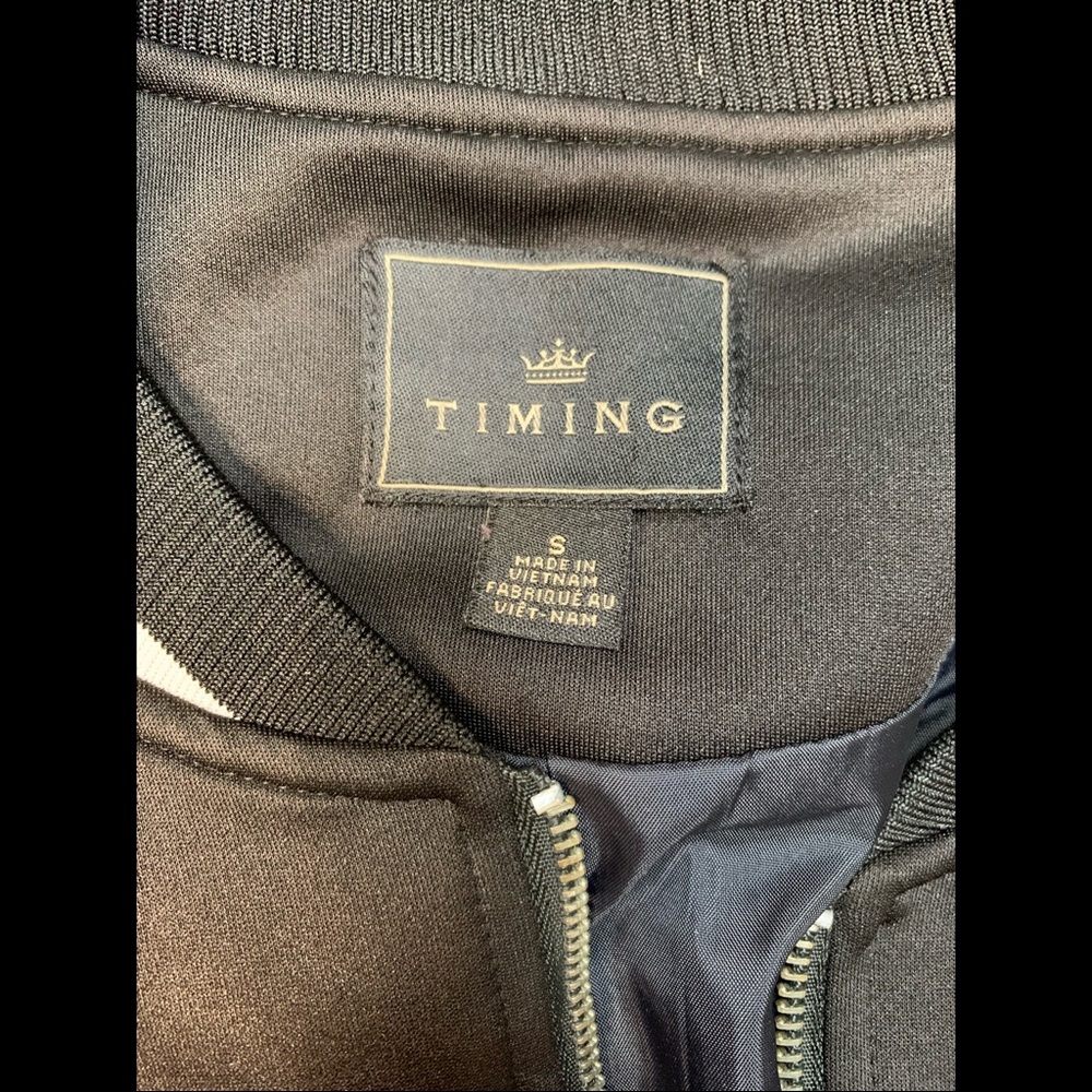 Bomber Jacket - Picture 4 of 4